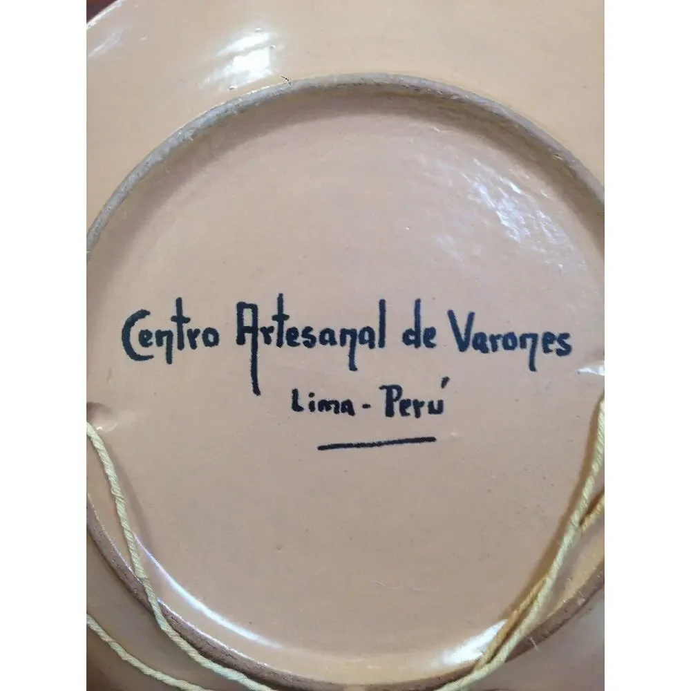 Vtg Lima Peru Centro Artesanal de Varones Painted Pottery Wall Hanging Plate